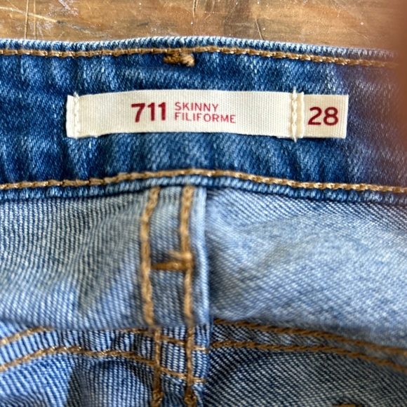 Levi’s 711 jeans Size 28 - Picture 4 of 5